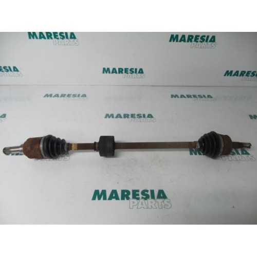 Fiat - Punto - Front drive shaft, right