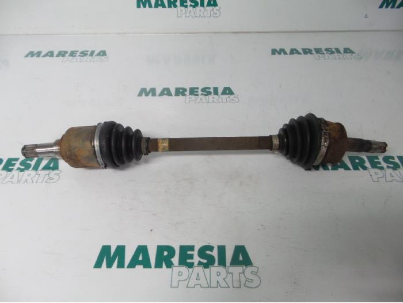 Fiat - Punto - Aandrijfas links-voor