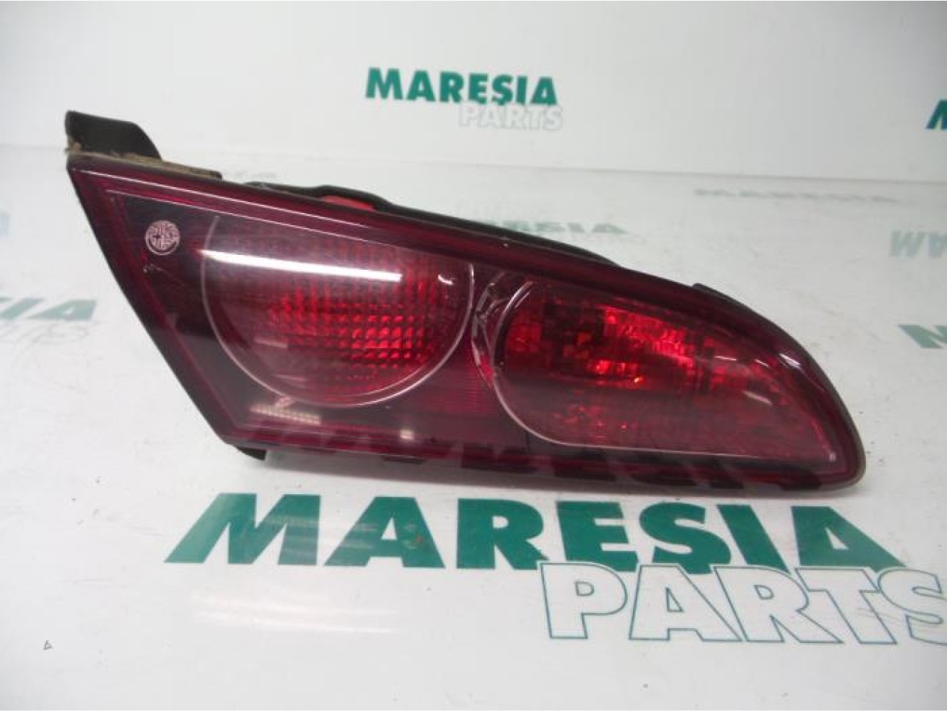 Alfa Romeo - 159 - Taillight, left