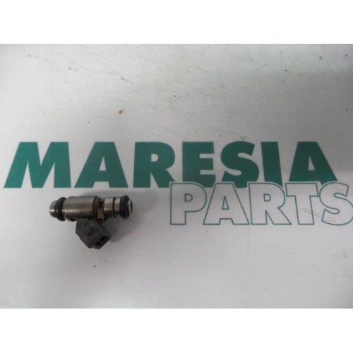 Renault - Clio - Injector (petrol injection)