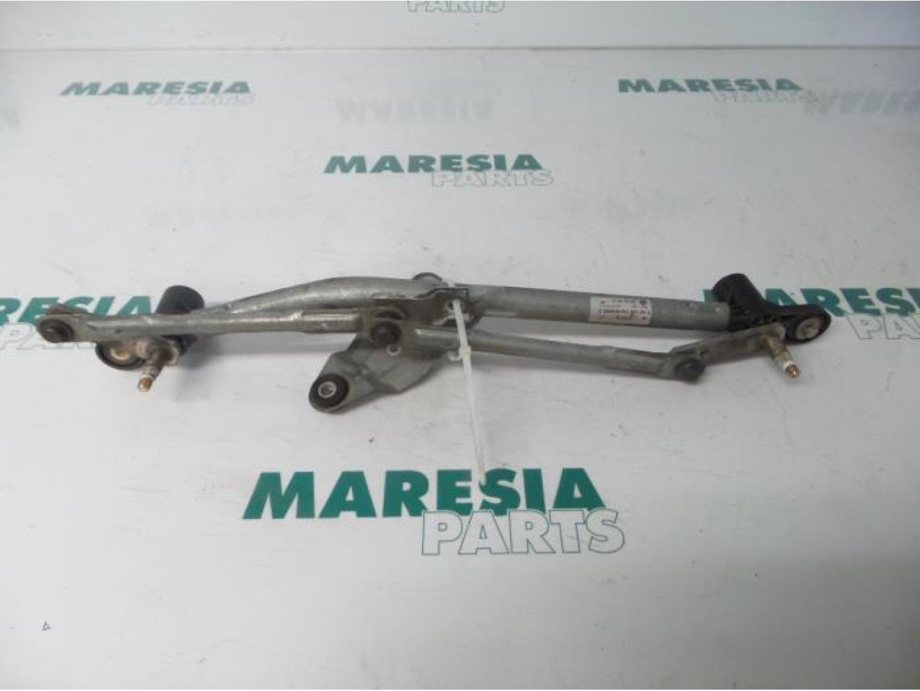 Alfa Romeo - 159 - Wiper mechanism