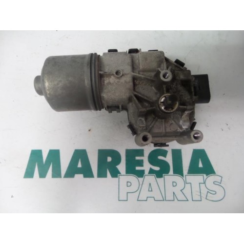 Alfa Romeo - 159 - Front wiper motor