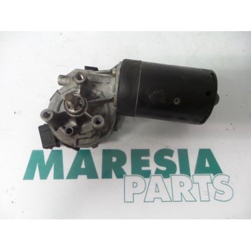 Peugeot - 206 - Front wiper motor
