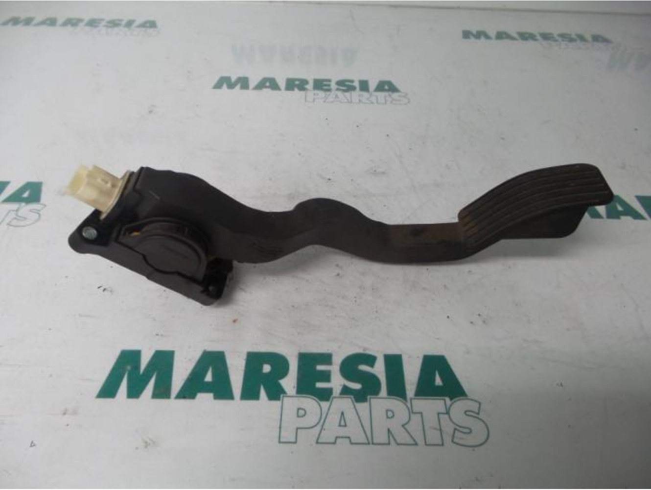 Peugeot - 206 - Gaspedaalpositie Sensor