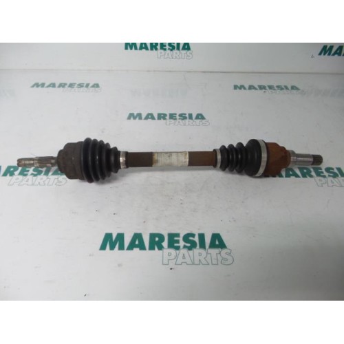 Peugeot - 206 - Front drive shaft, left