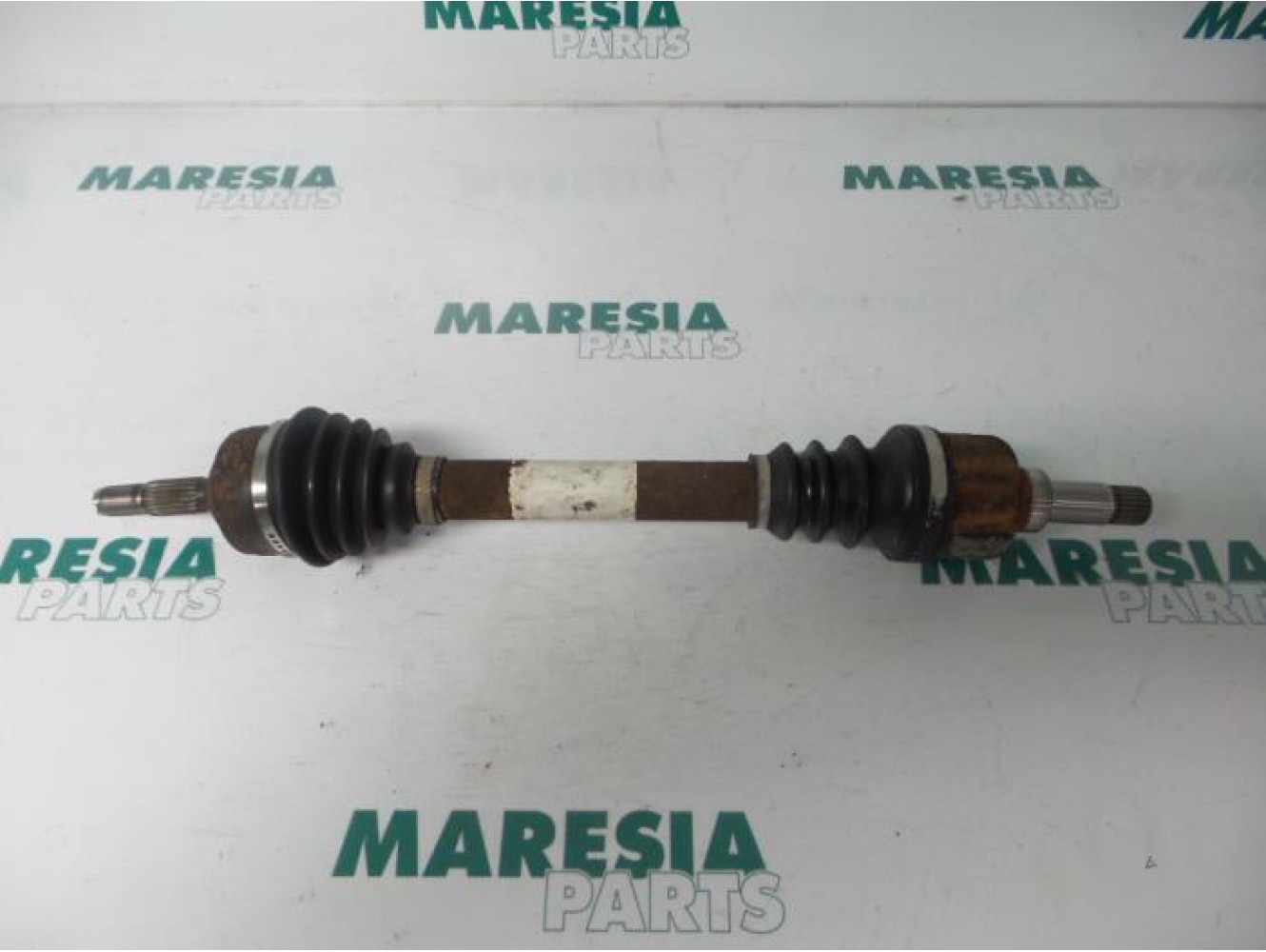 Peugeot - 206 - Aandrijfas links-voor