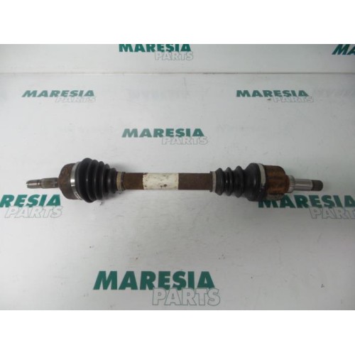 Peugeot - 206 - Front drive shaft, left