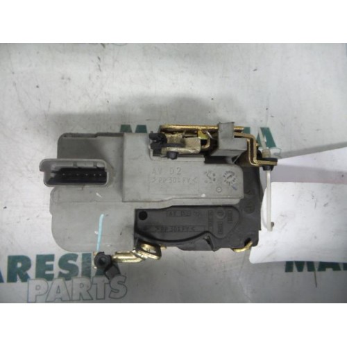 Peugeot - 206 - Front door lock mechanism 4-door, right