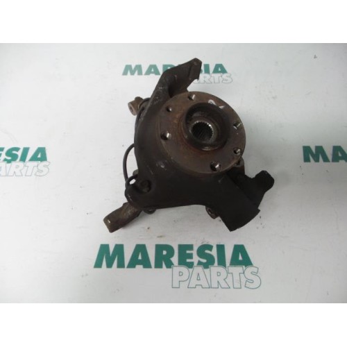 Fiat - Stilo - Knuckle, front right