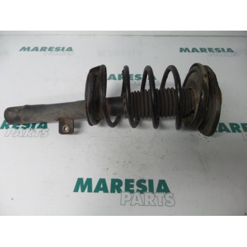 Peugeot - 206 - Front shock absorber rod, left