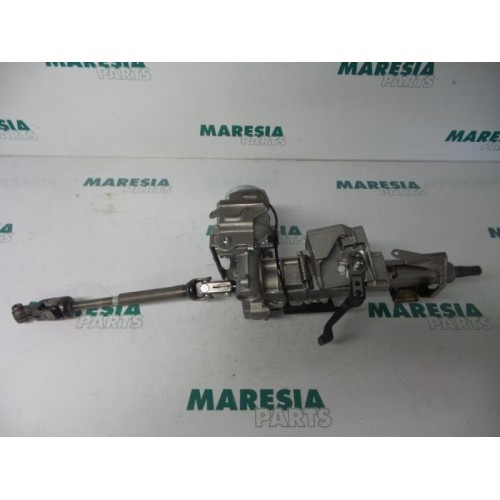 Renault - Captur - Steering column housing