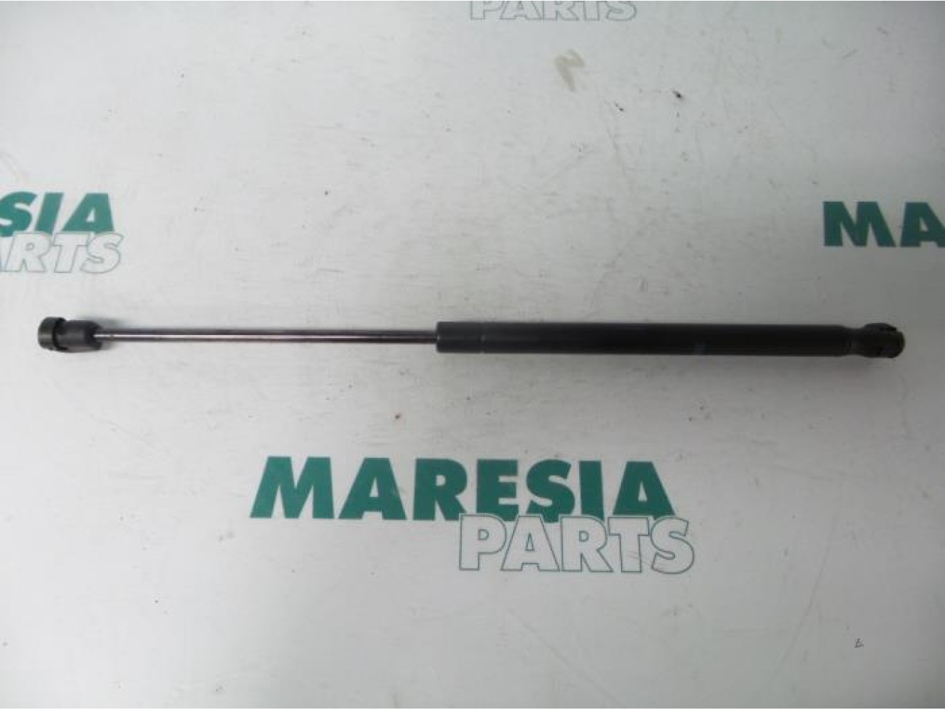 Citroen - C2 - Set of tailgate gas struts