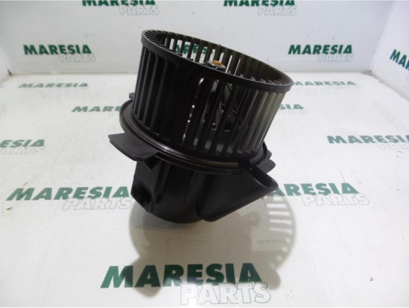 Peugeot - 307 - Heating and ventilation fan motor