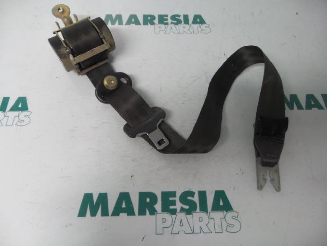 Renault - Megane - Front seatbelt, right