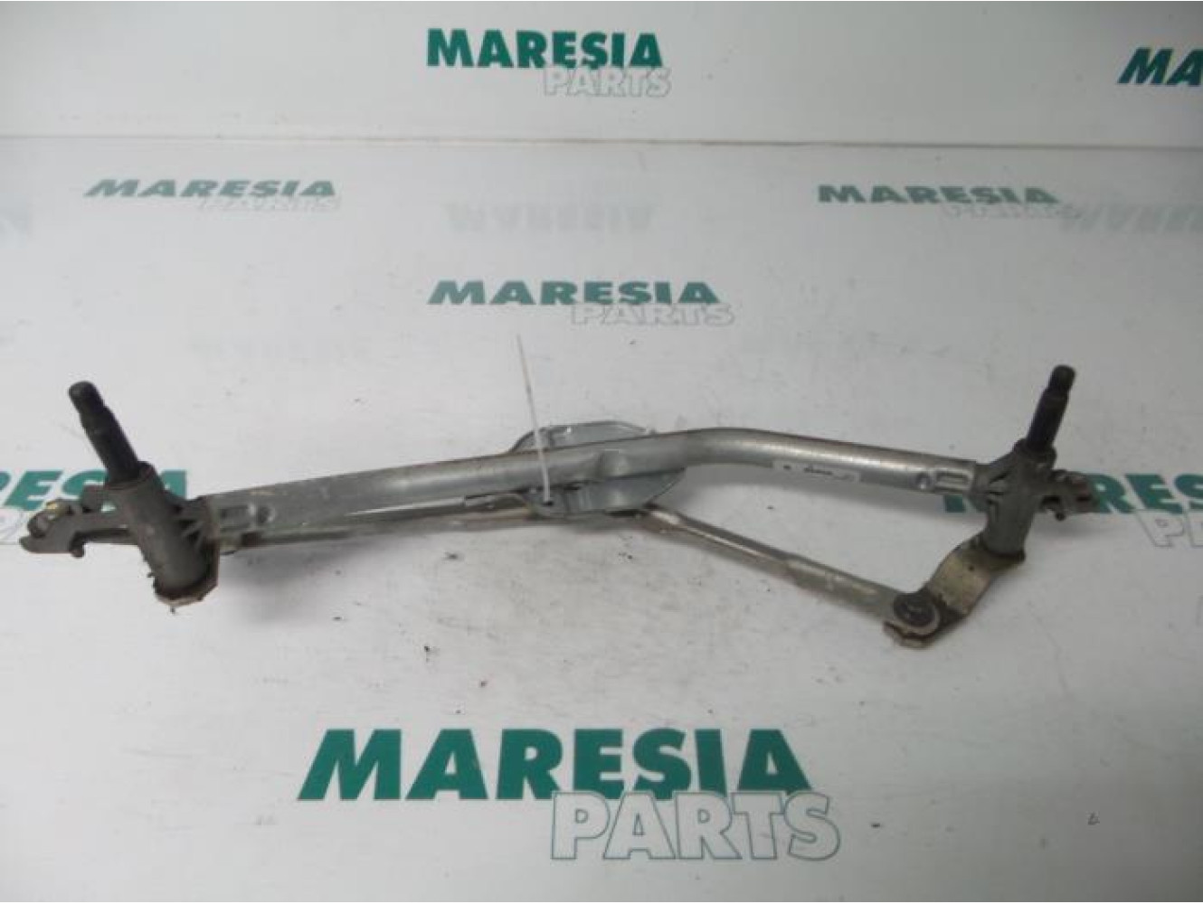 Peugeot - 207 - Wiper mechanism