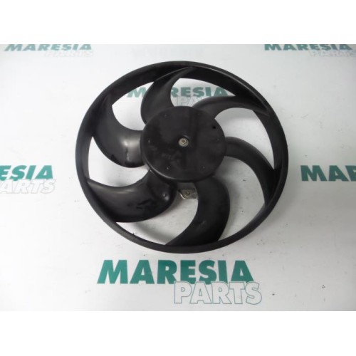 Peugeot - 207 - Fan motor