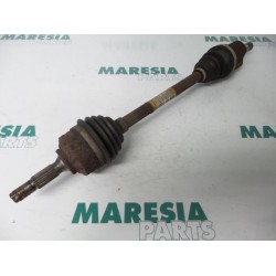 Peugeot - 207 - Aandrijfas links-voor