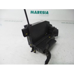 Citroen - C4 Picasso - Door lock mechanism 4-door, front left