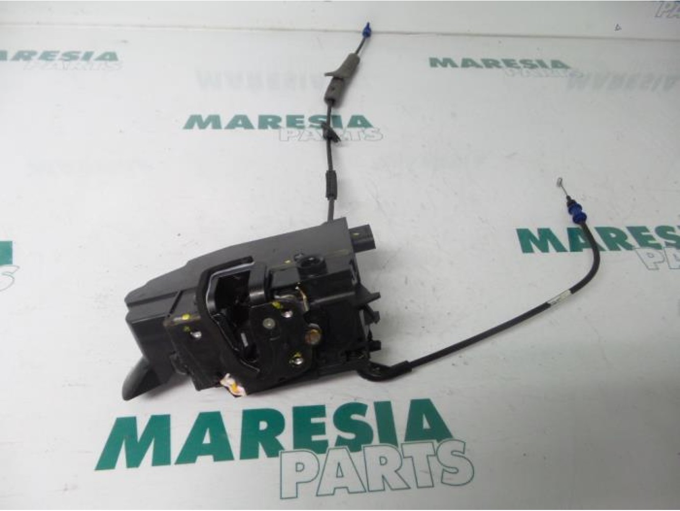Citroen - C4 Picasso - Door lock mechanism 4-door, front left