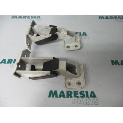 Peugeot - Expert - Tailgate hinge