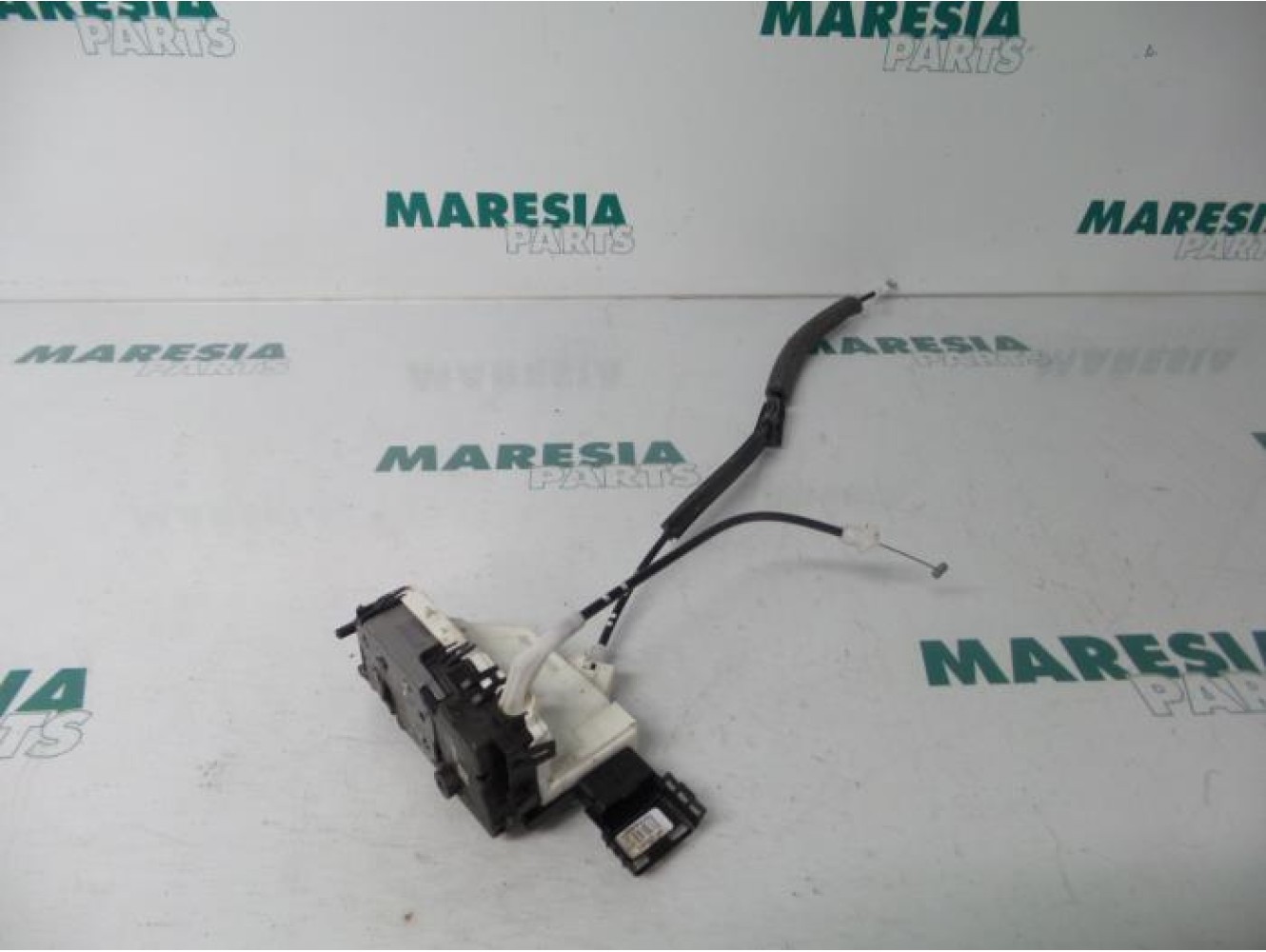 Peugeot - Partner - Front door lock mechanism 4-door, right