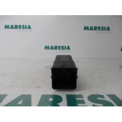 Peugeot - Partner - Glow plug relay