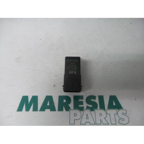 Peugeot - Partner - Glow plug relay