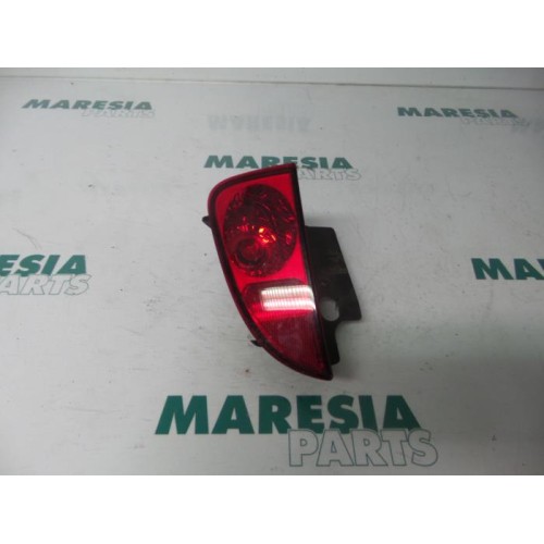 Renault - Espace - Rear fog light