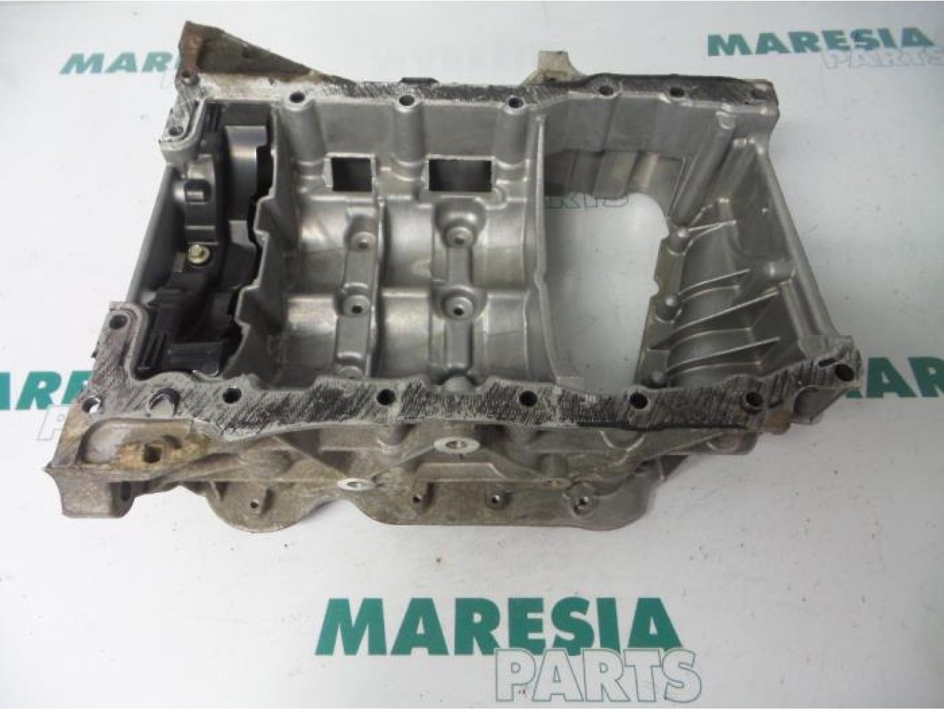 Renault - Trafic - Sump