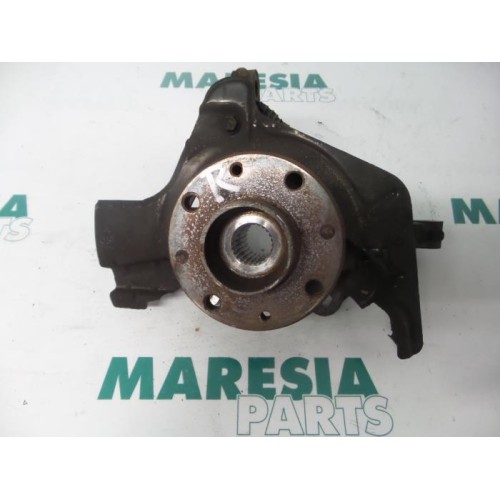 Alfa Romeo - Mito - Knuckle, front right