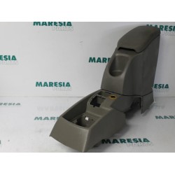 Renault - Kangoo - Armrest