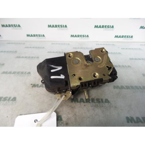 Citroen - Picasso - Door lock mechanism 4-door, front left