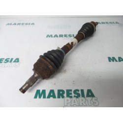 Peugeot - 206 - Aandrijfas links-voor