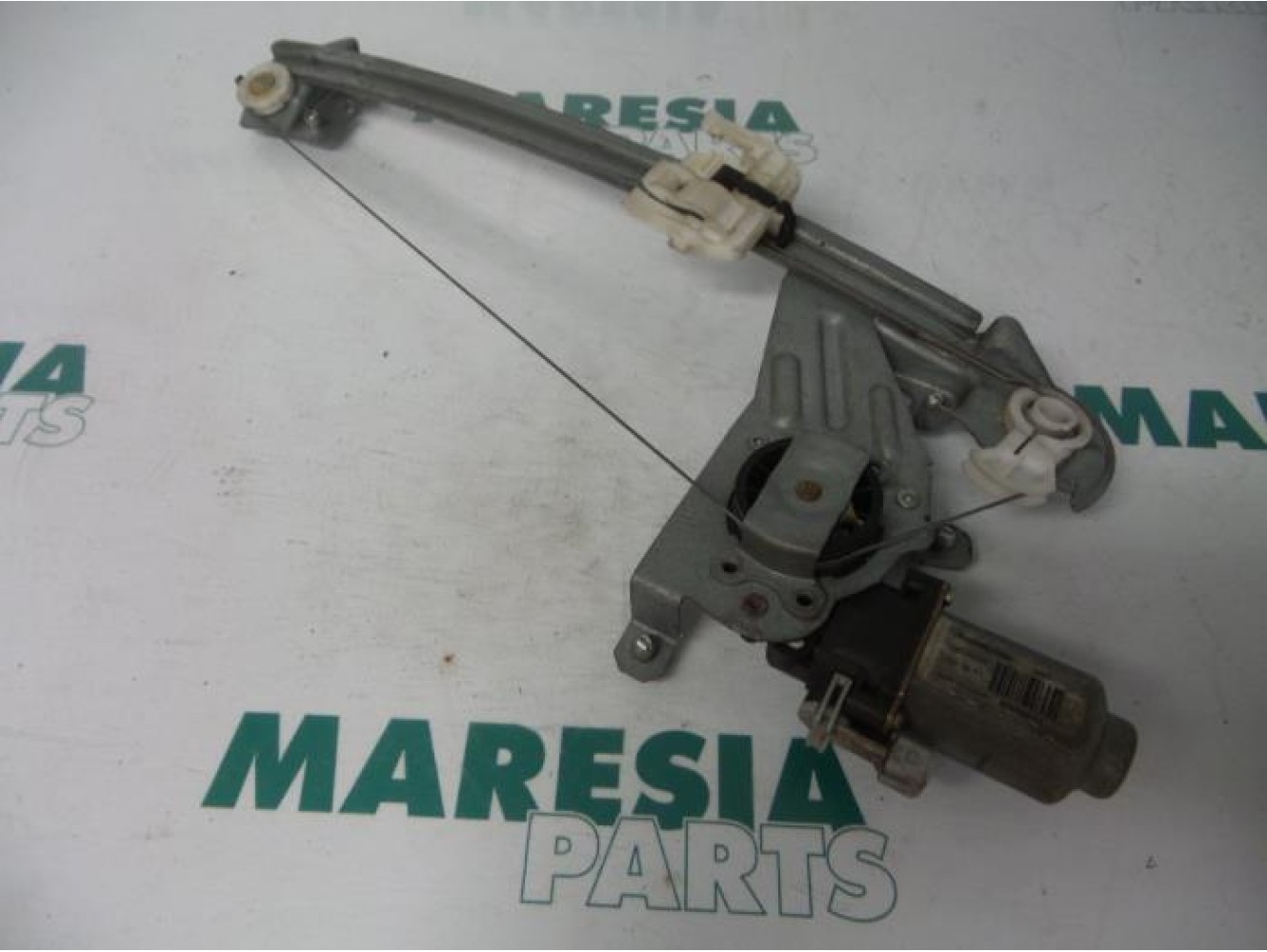 Peugeot - 206 - Rear door window mechanism 4-door, left