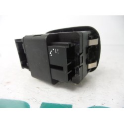 Peugeot - 206 - Multi-functional window switch