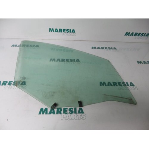 Peugeot - 308 - Door window 4-door, front right