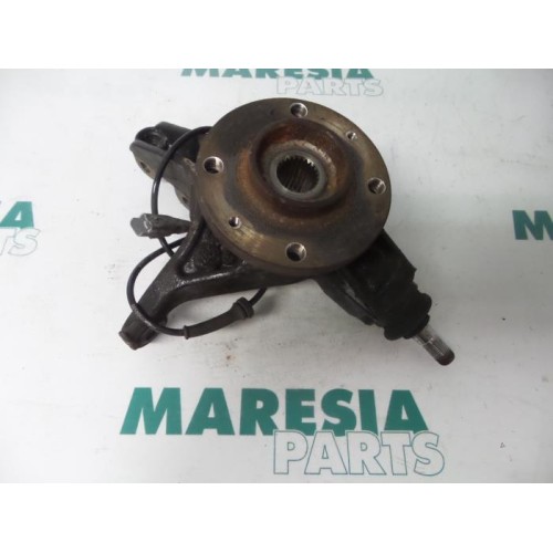 Peugeot - 308 - Knuckle, front right