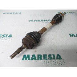 Peugeot - 206 - Aandrijfas links-voor