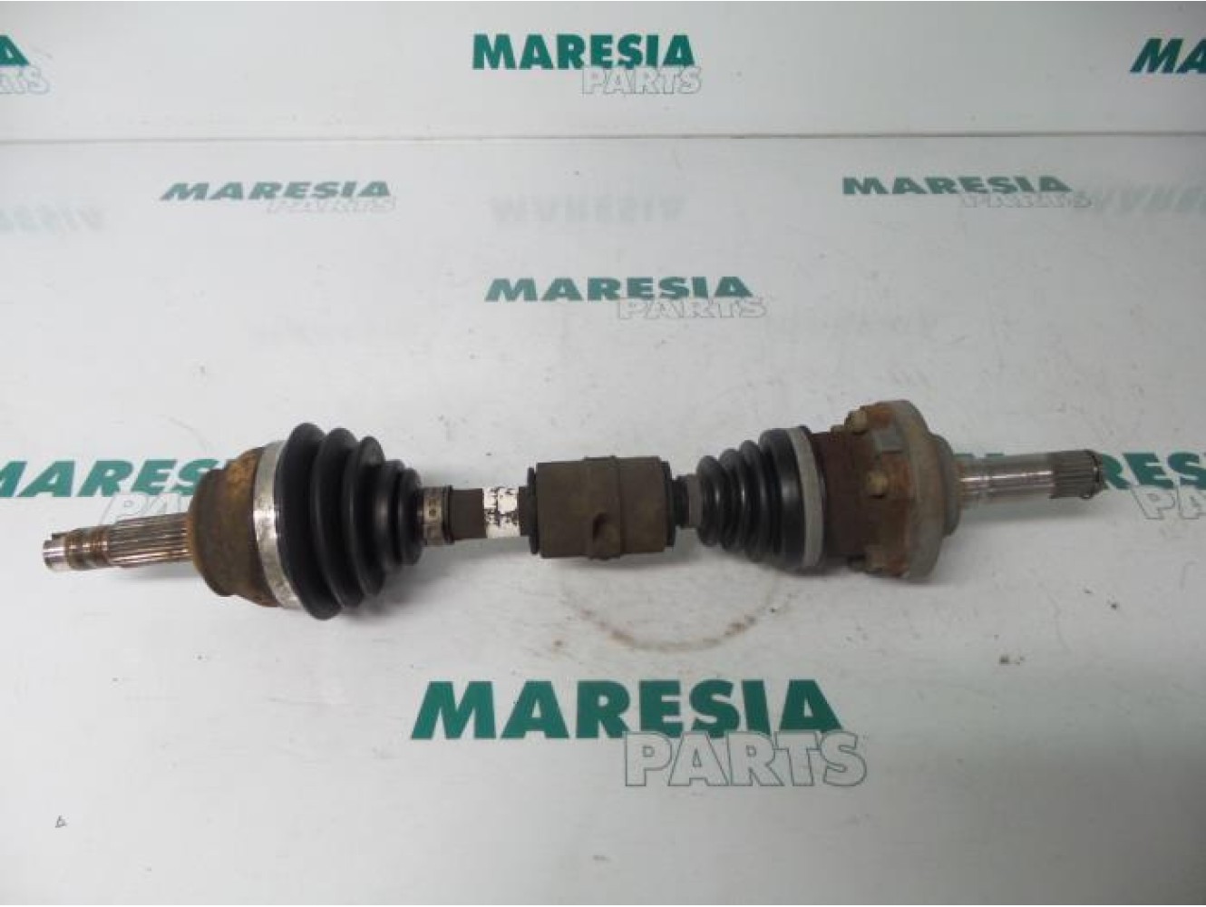 Fiat - Punto - Aandrijfas links-voor