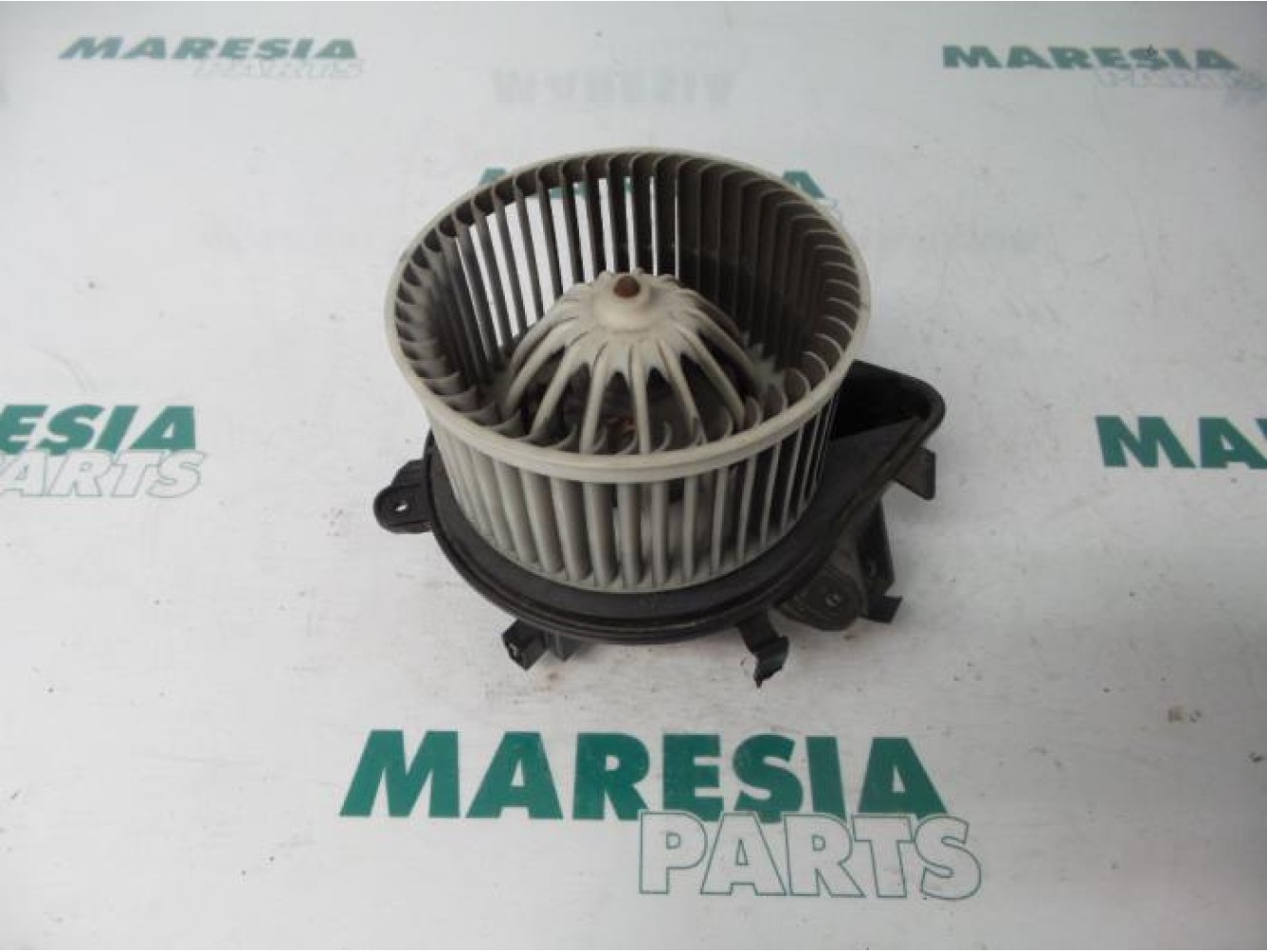 Fiat - Punto - Heating and ventilation fan motor