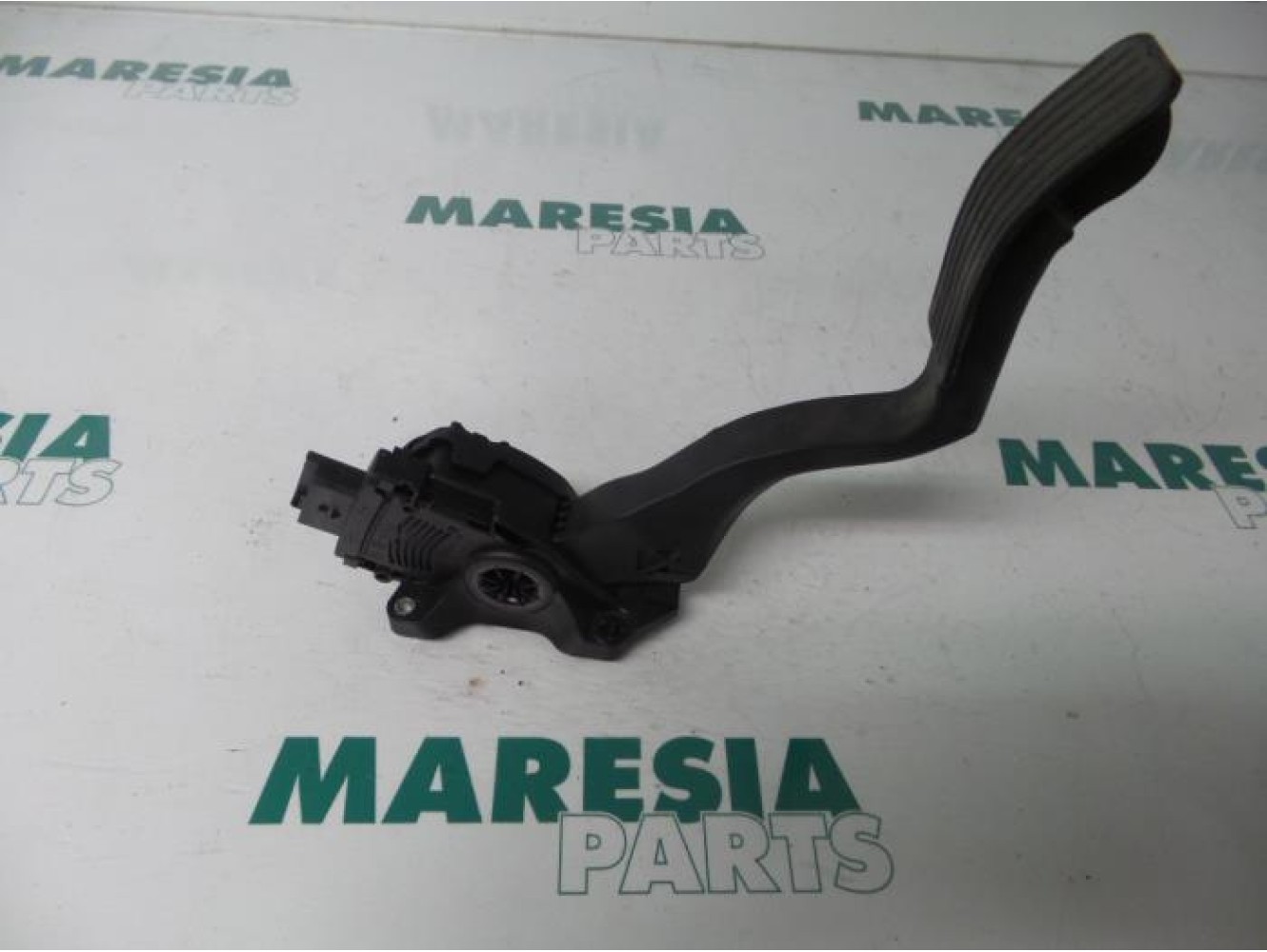 Peugeot - 308 - Throttle pedal position sensor