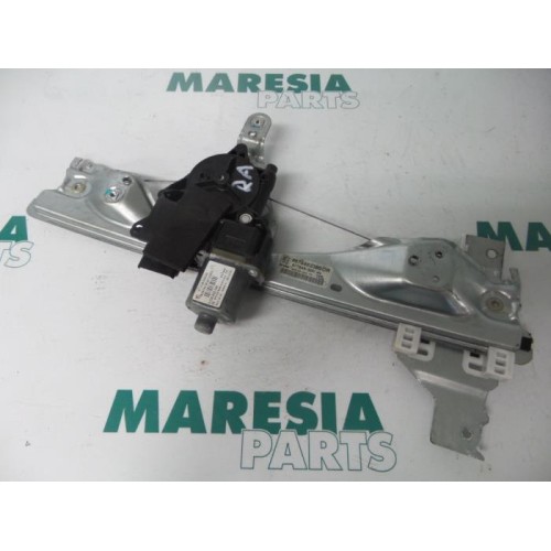 Peugeot - 308 - Rear door window mechanism 4-door, right