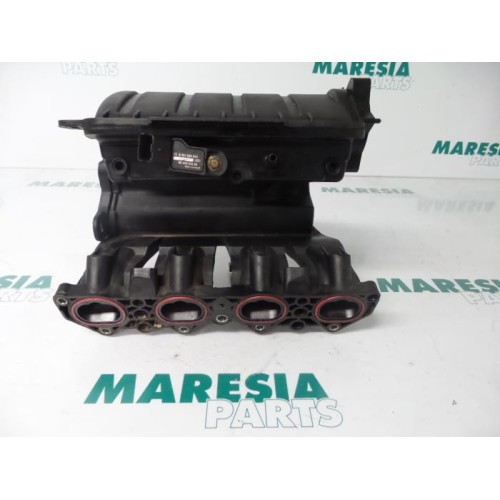 Peugeot - 206 - Intake manifold