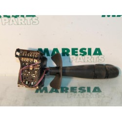 Renault - Megane Scenic - Indicator switch
