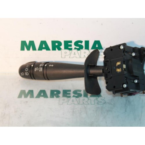 Renault - Megane Scenic - Indicator switch