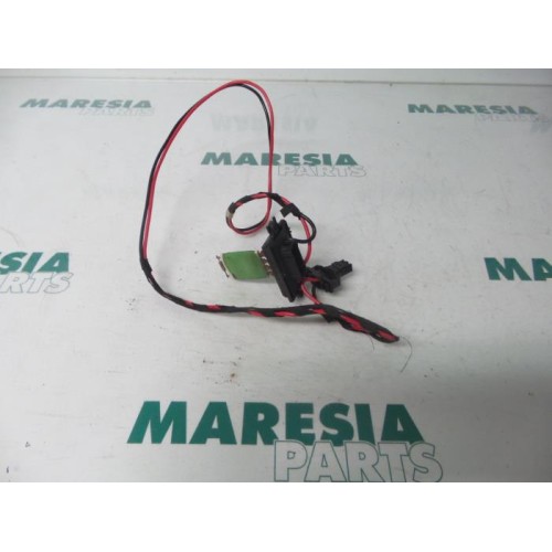 Renault - Modus - Heater resistor
