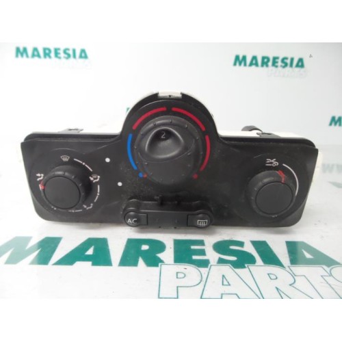 Renault - Modus - Heater control panel