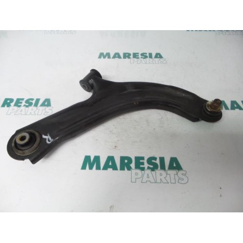 Renault - Modus - Front lower wishbone, right