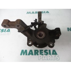 Renault - Modus - Knuckle, front right