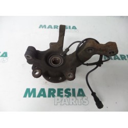 Renault - Modus - Knuckle, front left